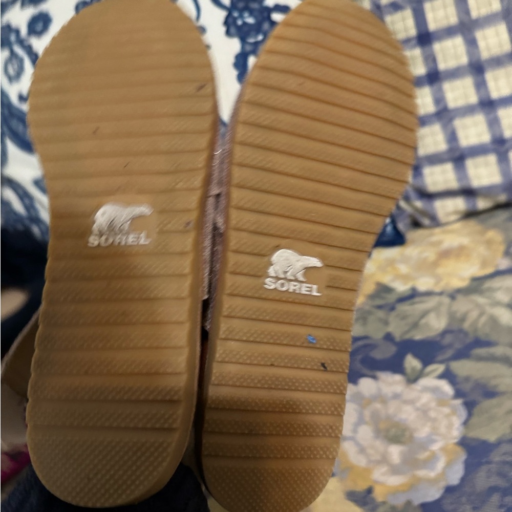 Sorel rose gold  Mules with Metallic Finish - Picture 5 of 6